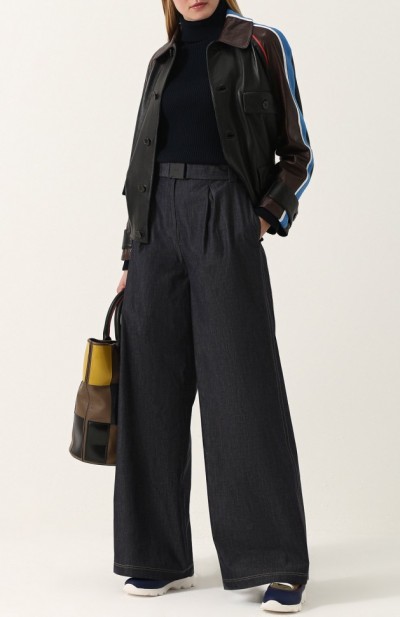 Кожаная куртка с отложным воротником и контрастной отделкой